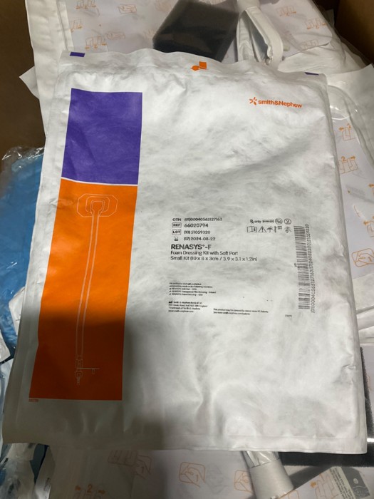 (1 Pallet) BD MaxZero Pressure Rated Extension Set, Smith & Nephew Foam