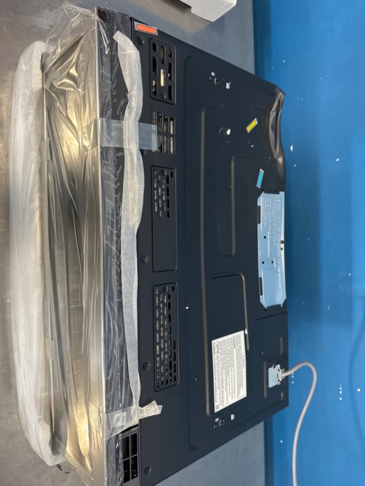 2023 Samsung Smart SLIM 1.1cu ft OvertheRange Microwave For Sale