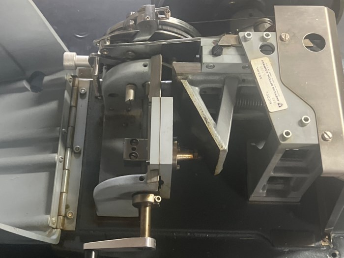 American optical company 820 microtome for sale