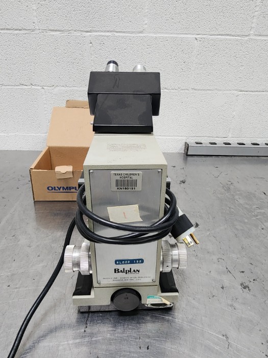 Bausch- Lomb Balplan Microscope/ Olympus DP71 Microscope Camera for sale