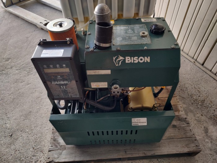 Bison RamVac 9 Dental Dry Vacuum System w/ 2x Otter Tank for sale