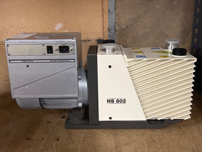 HS 602 Vacuum Pumps (Lot of 2) for sale