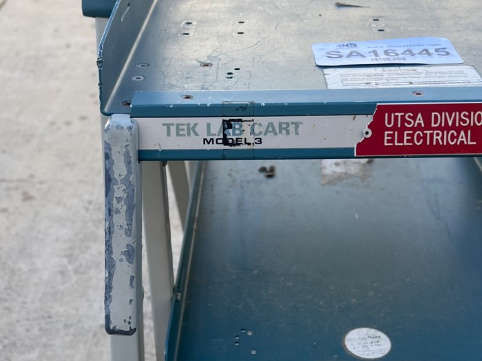 Tek Lab Cart Model 3 for sale