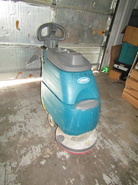 Tennant T2 WalkBehind 24V Battery Floor Scrubber for sale
