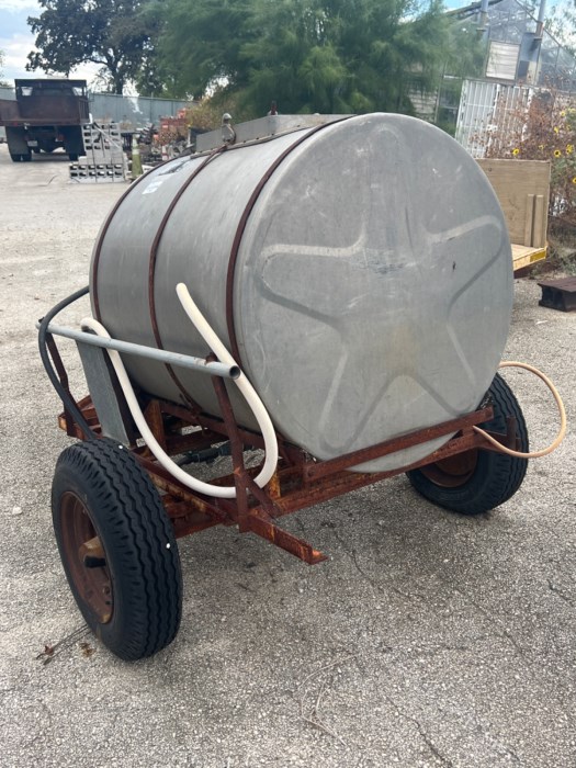 Theron Sprayer MFG. Co Towable Water Tank for sale