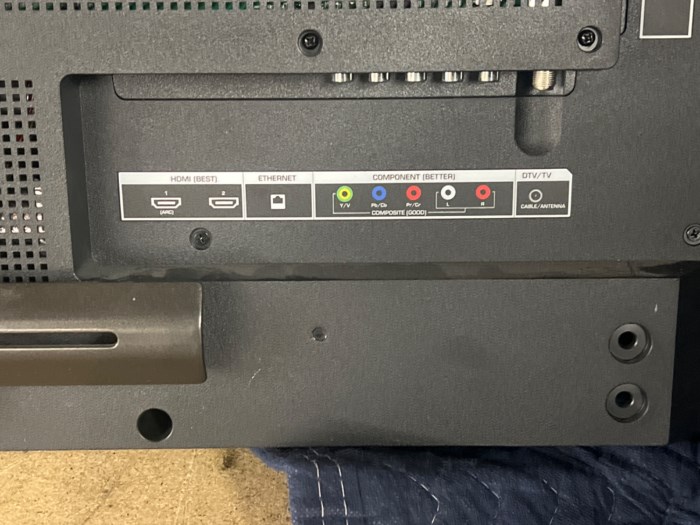 Vizio E43C2 LED Smart TV for sale