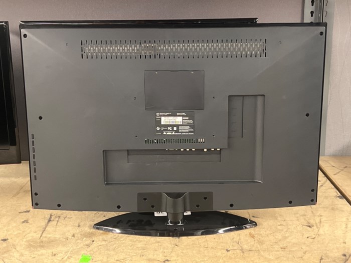 Westinghouse Digital Model LD 3265 Televisions (Lot of 4) for sale